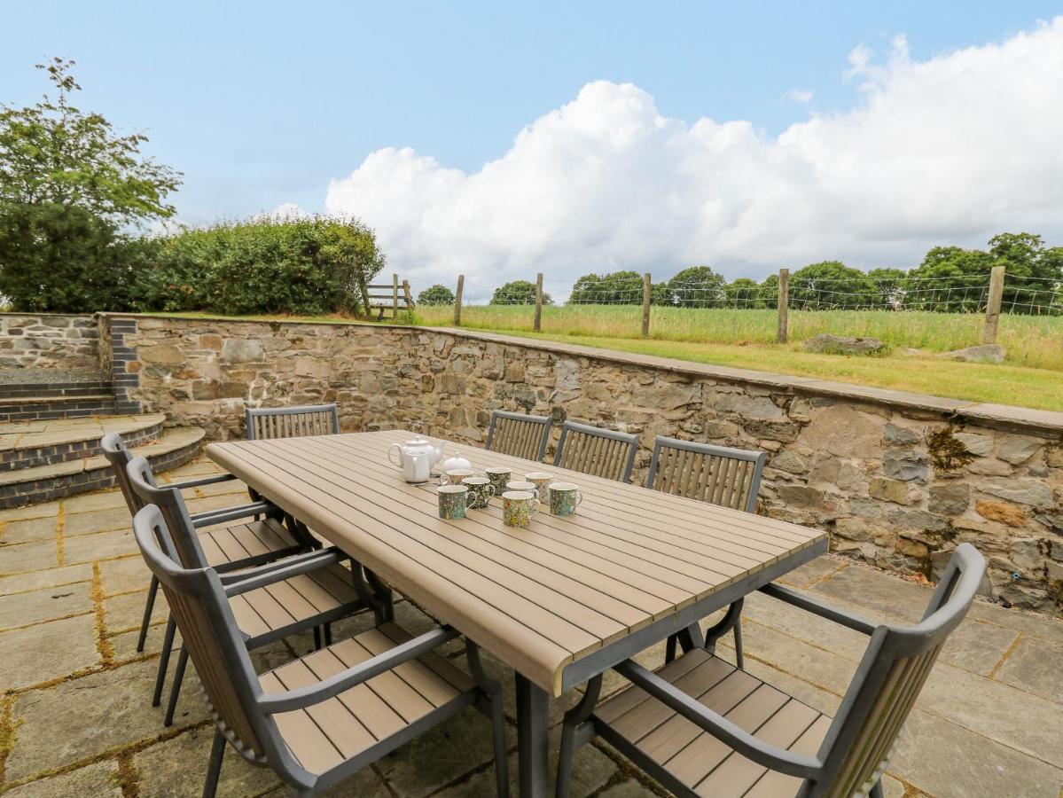 Byrdir Cottage Llanwrthwl Exterior photo
